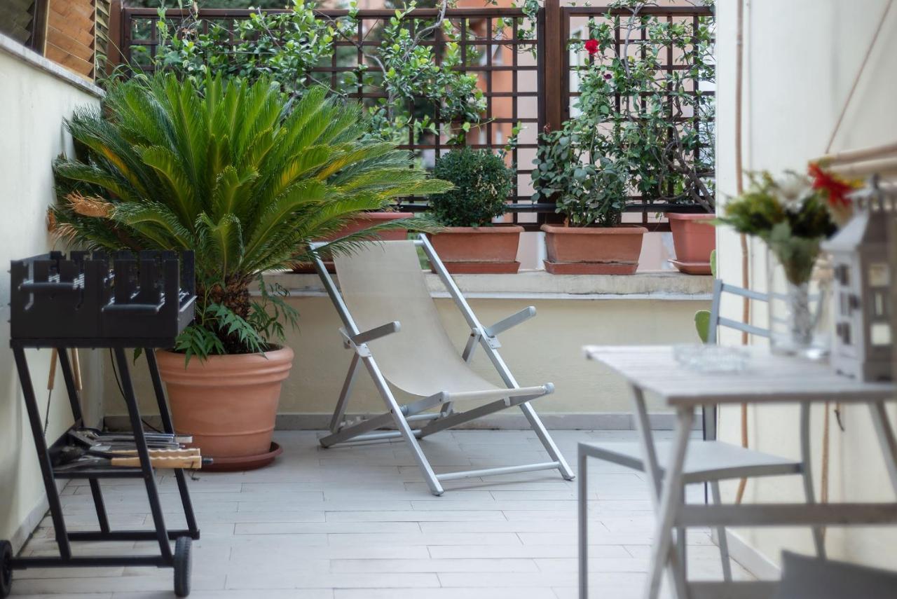 Penthouse Apartment With Terrace Close To Vatican Rome Exterior photo