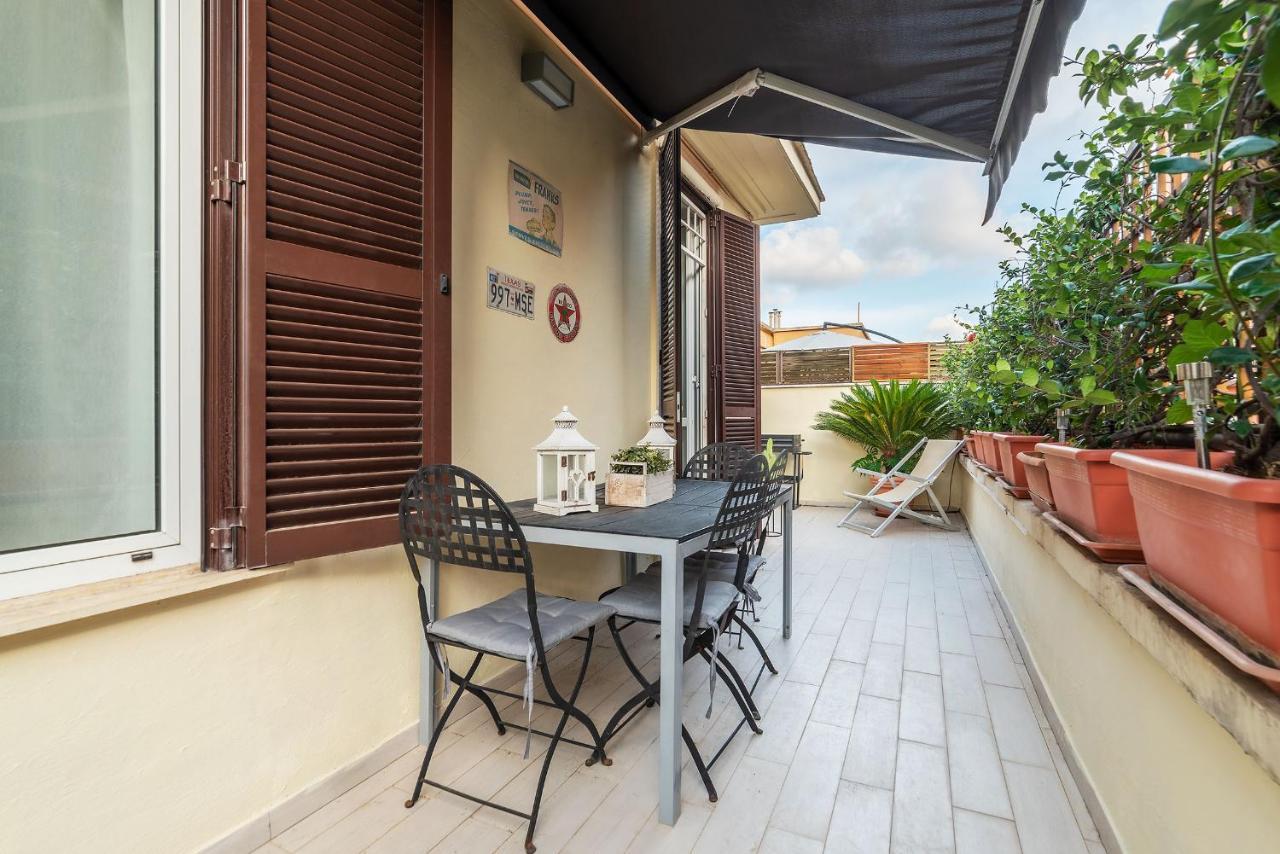 Penthouse Apartment With Terrace Close To Vatican Rome Exterior photo